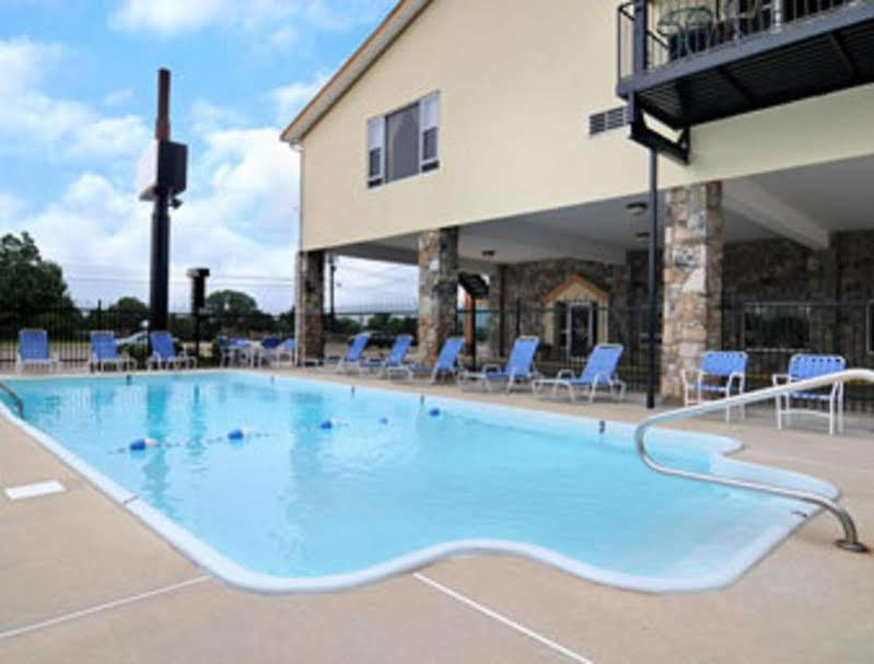 Clarion Pointe Kimball By Choice Hotels Екстер'єр фото